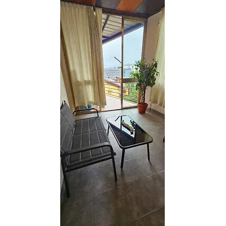 With Two And Shared Bathroom Affittacamere Minusio