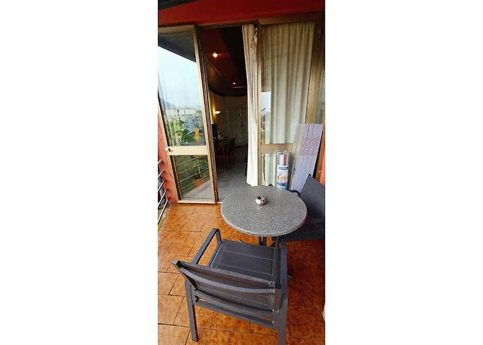 With Two And Shared Bathroom 3*