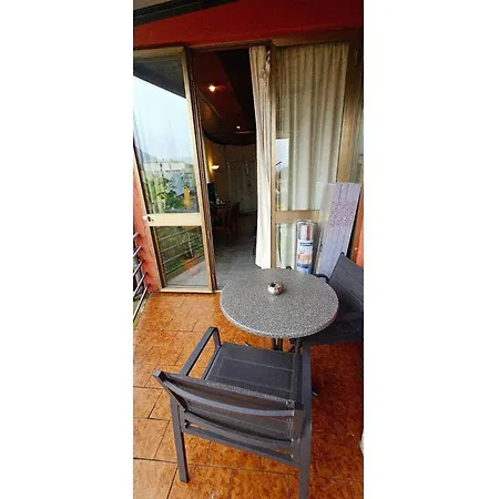 With Two And Shared Bathroom 3*